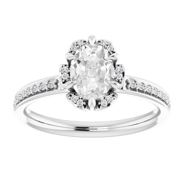 Anello Halo Con Accenti Ovale Con Naturale Diamanti A Taglio Antico, 6 Punte, 4,50 Carati