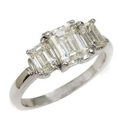 Anello In Oro Bianco Da 1.50 Ct Con Naturale Diamante Taglio Smeraldo E Tre Pietre Novità