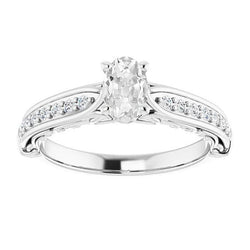 Anello Ovale In Stile Antico Con Genuino Diamante A Taglio Antico, Superficie A Griffe, 4 Carati