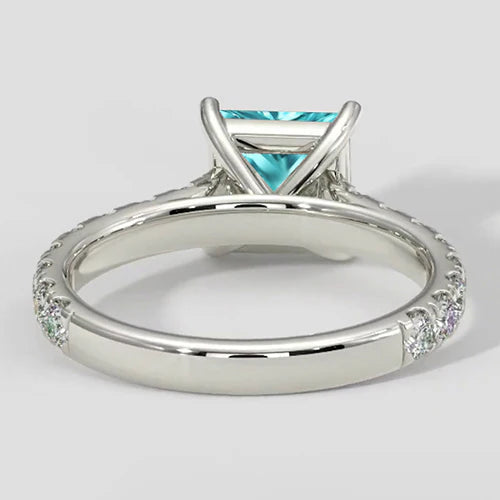 Anello Paraiba con cuscino di diamanti pavé