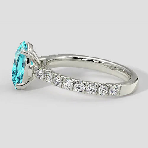 Anello Paraiba ovale con fascia di diamanti