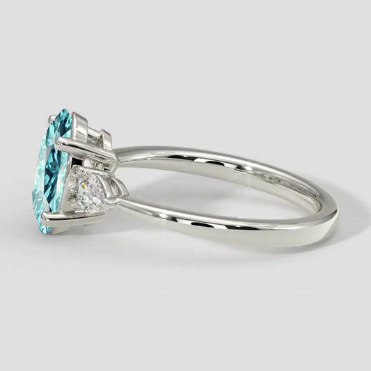 Anello Paraiba ovale con tre pietre