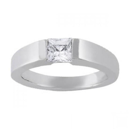 Anello Solitario Con Genuino Diamante Principessa Da 0.60 Carati In Oro Bianco 14K Nuovo