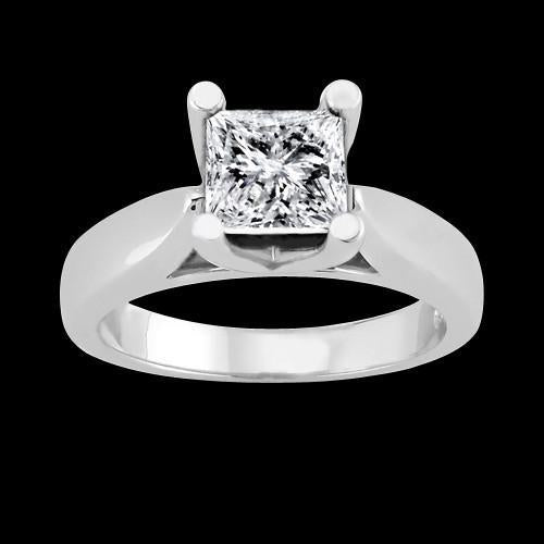 Anello Solitario Con Vero Diamante Principessa Da 1.51 Carati Con Montatura A 4 Griffe In Oro Bianco