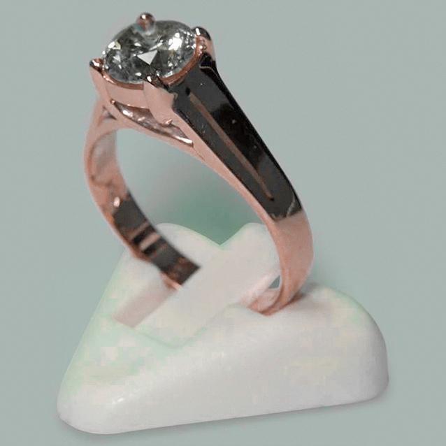 Anello Solitario In Oro Rosa Con Naturale Diamante Tondo Brillante Da 1.50 Carati