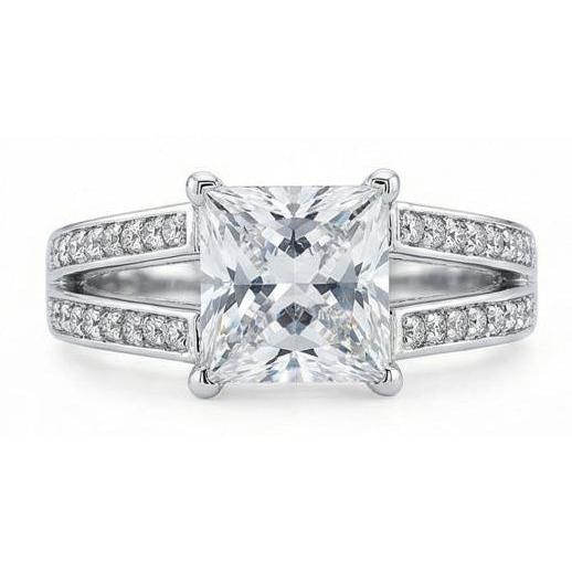 Anello Fantasia Anniversario Diamante 3,51 Carati Principessa Diamante Oro Bianco