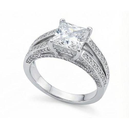 Anello Fantasia Anniversario Diamante 3,51 Carati Principessa Diamante Oro Bianco