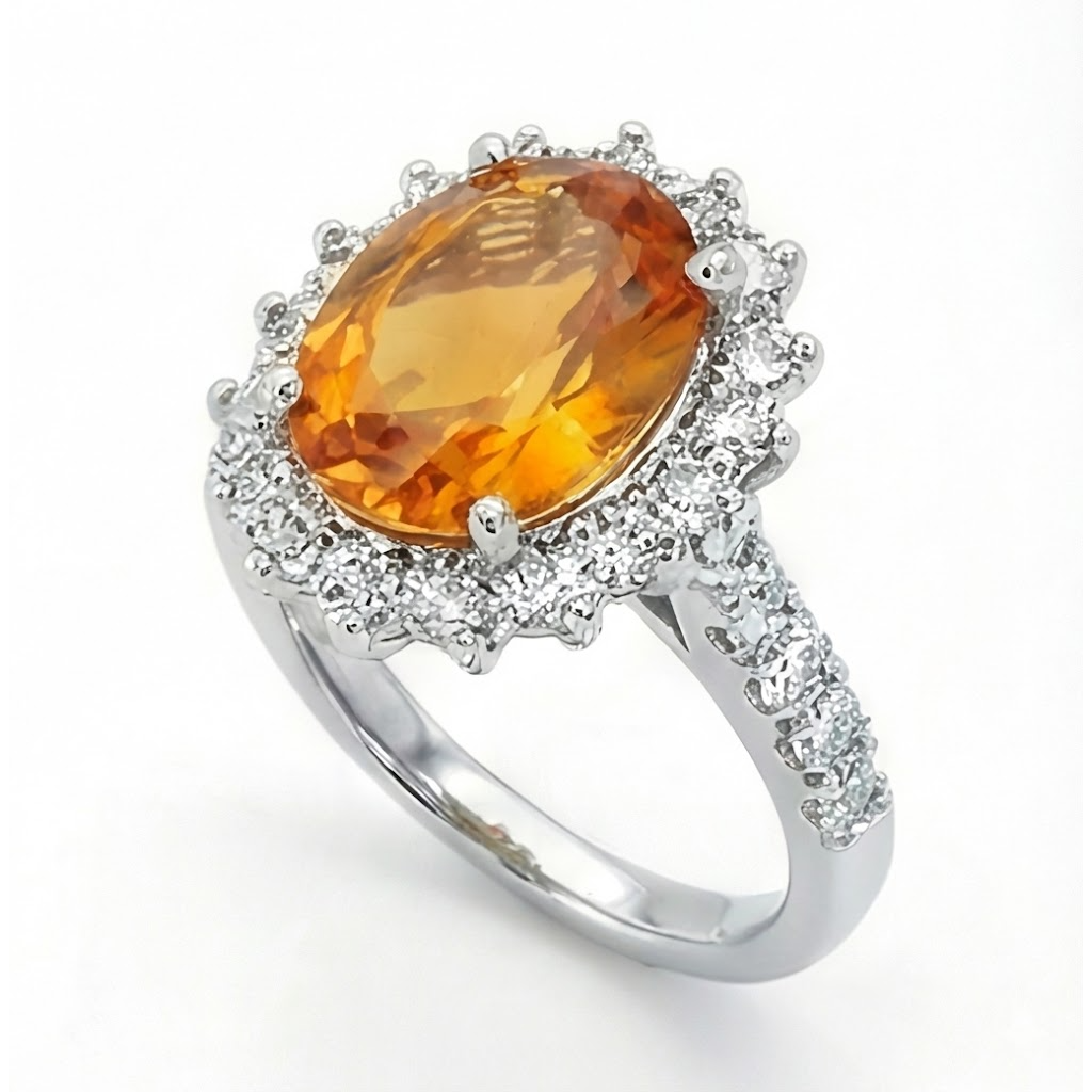 Anello Madeira in oro bianco 14K con citrino e diamanti 22.50 carati