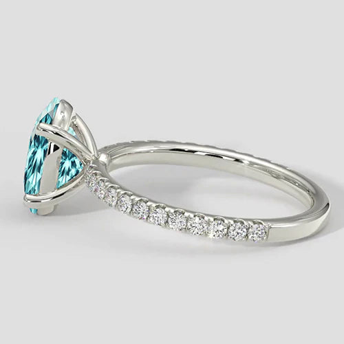 Anello con fascia in diamante Paraiba ovale bluastro da 3,75 ct