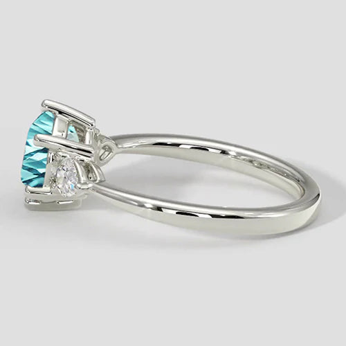 Anello con tormalina Paraiba bluastra elettrica e diamanti