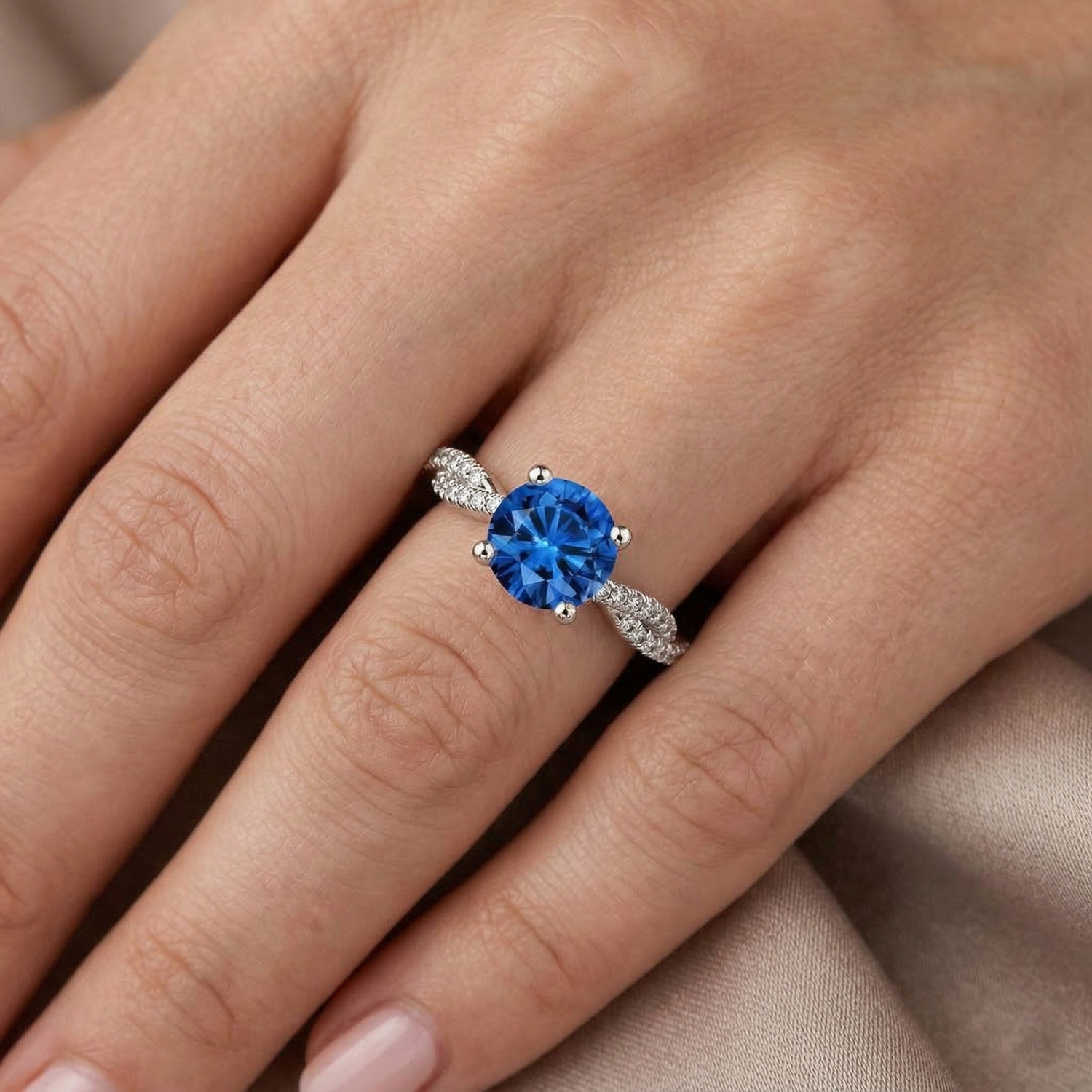 vero round diamante 4.90carati anello con accenti diamanti