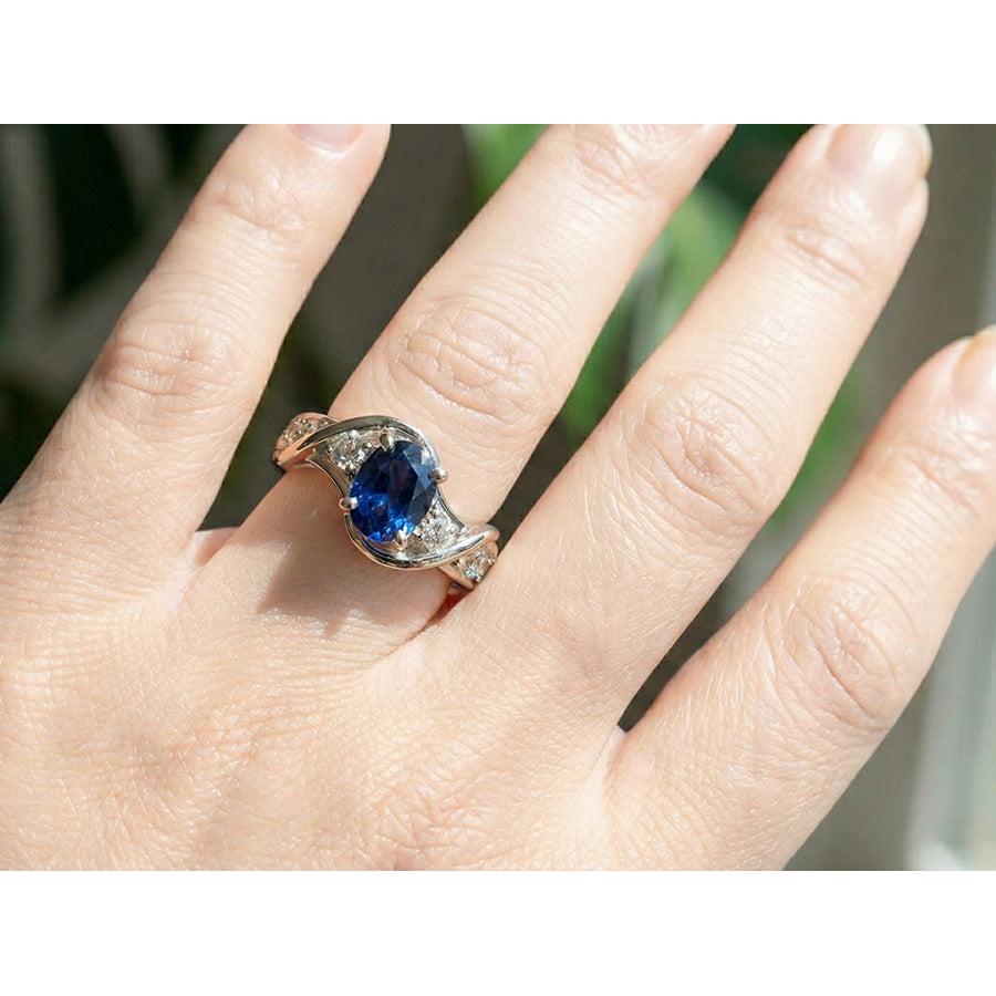 Anello in oro bianco 14K con zaffiro di Ceylon e diamante 1.25 ct