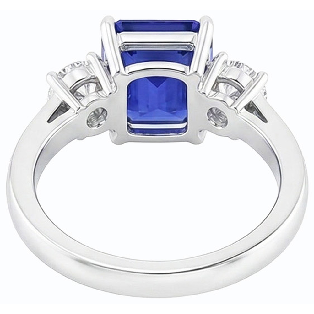 Anello radiante con 3 pietre. zaffiro blu e accenti. 6 carati. gioielli da donna