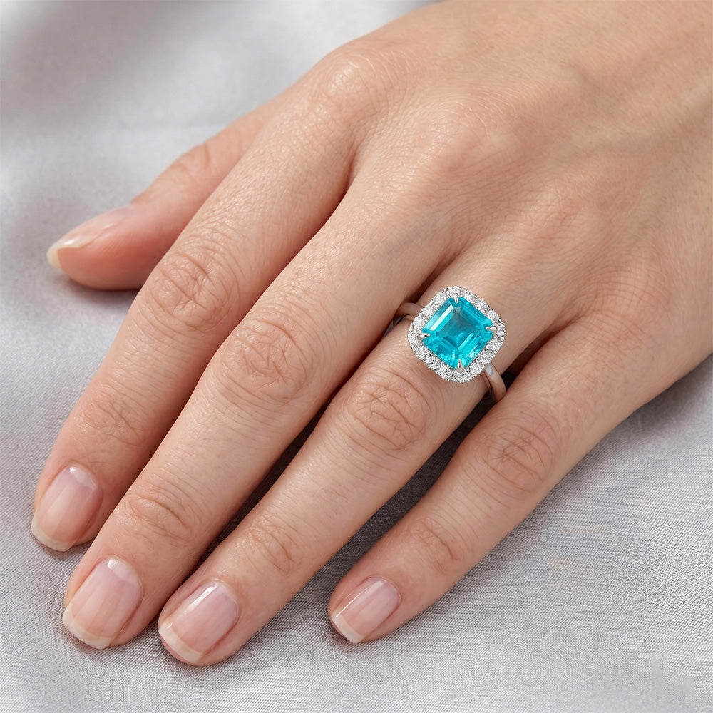 Artigianale Anello Halo con Paraiba Neon VVS – 2 carati