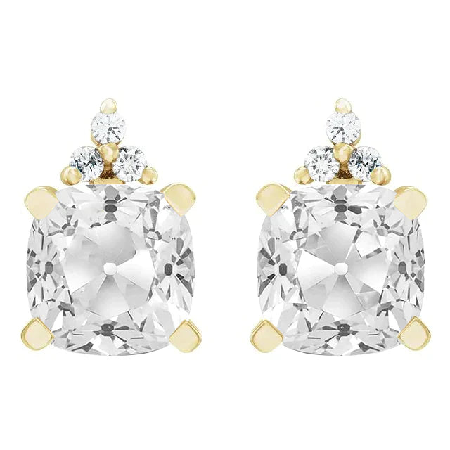 Orecchini Oro Giallo 14K con Brillante – vista frontale