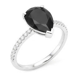 Anello Solitario con Diamante Nero Naturale a Goccia da 5 Carati e Pavé in Oro Bianco 14K