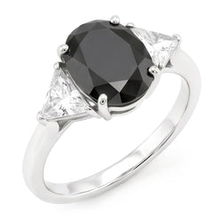 Anello di Fidanzamento Nero da Donna con Diamante Ovale Naturale da 3,6 Carati a Tre Pietre Taglio Trilliant in Oro Bianco 14K