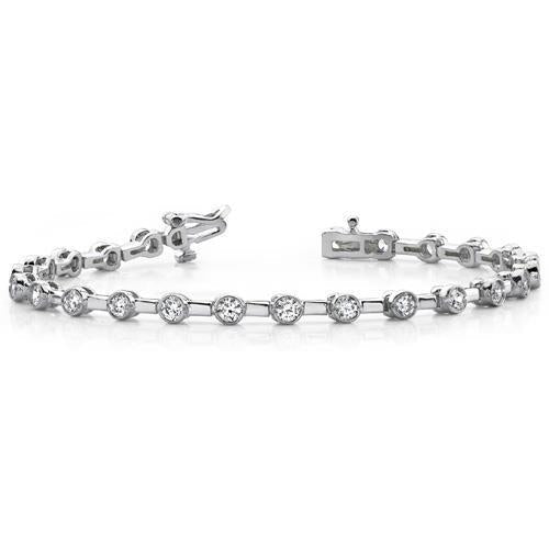 Bracciale Da Tennis Da Donna Con Castone Rotondo E Naturale Diamanti. Oro Bianco. 2.75 Carati