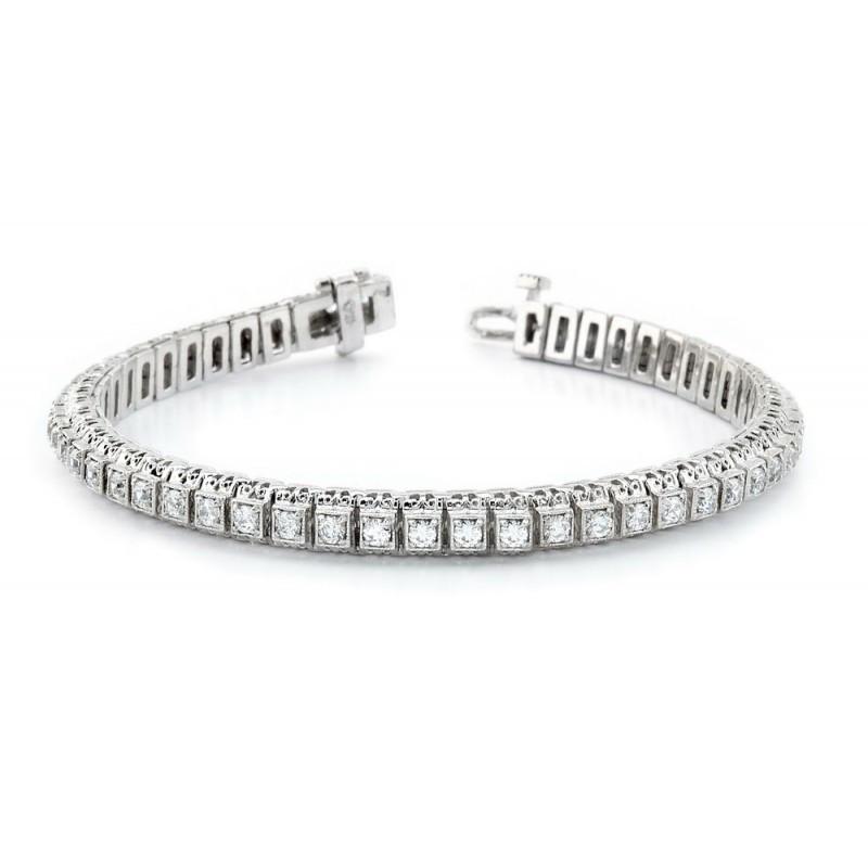 Bracciale Tennis Con Naturale Diamanti Tondi 5.50 Carati In Oro Bianco 14K