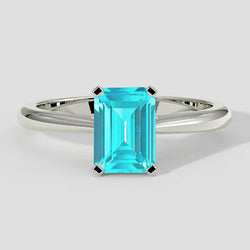 Classico anello Paraiba taglio smeraldo da 2 carati