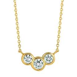 Collana Con Ciondolo Con Naturale Diamante Tondo Da 1 Carato Tre Pietre E Lunetta In Oro Giallo 14K