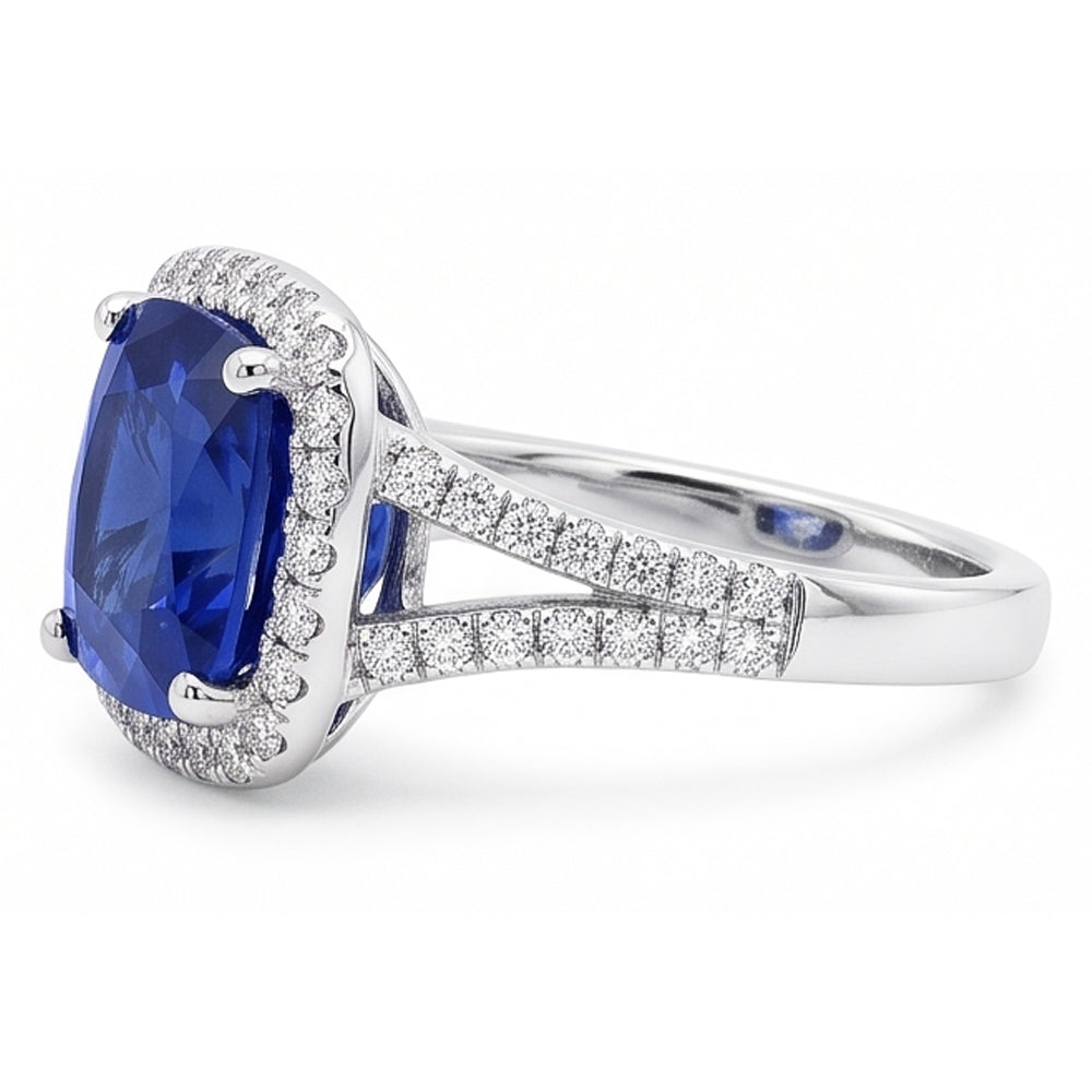 Cuscino per anello Halo Zaffiro dello Sri Lanka 4 carati con gambo diviso gioielli