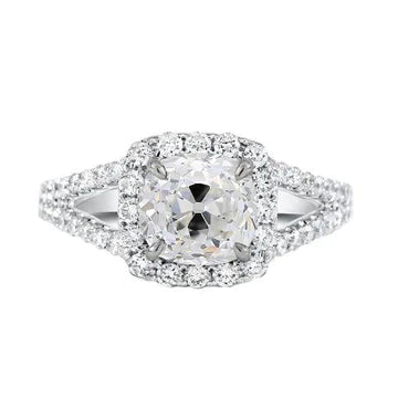 Cuscino Anello Con Vero Diamante A Taglio Antico Con Gambo Diviso 2.75 Carati