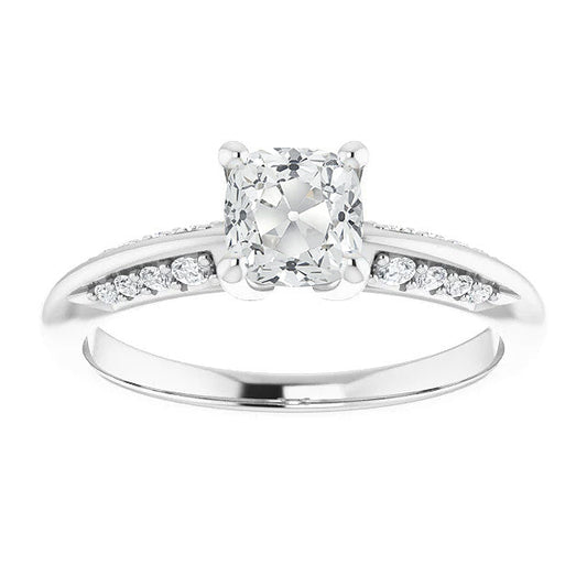 Brillante Cuscino Anello Solitario con Accenti in Oro Bianco 14K – vista principale
