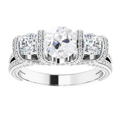 Radioso Gambo Diviso Diamante Anello di Fidanzamento – 10,50