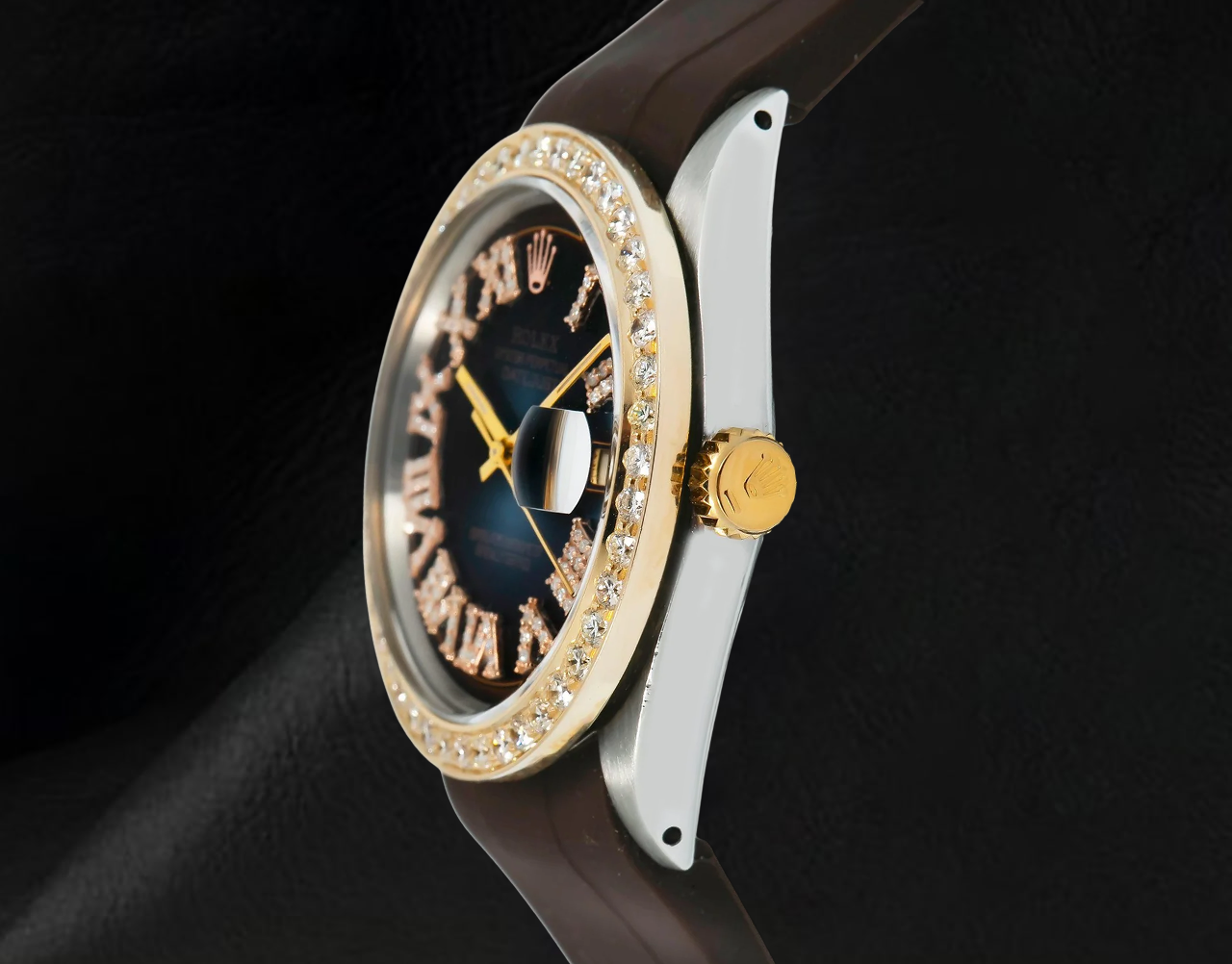 Orologio Rolex Datejust 1601 36 mm Quadrante con Diamanti Cioccolato Numeri Romani Cinturino in Gomma