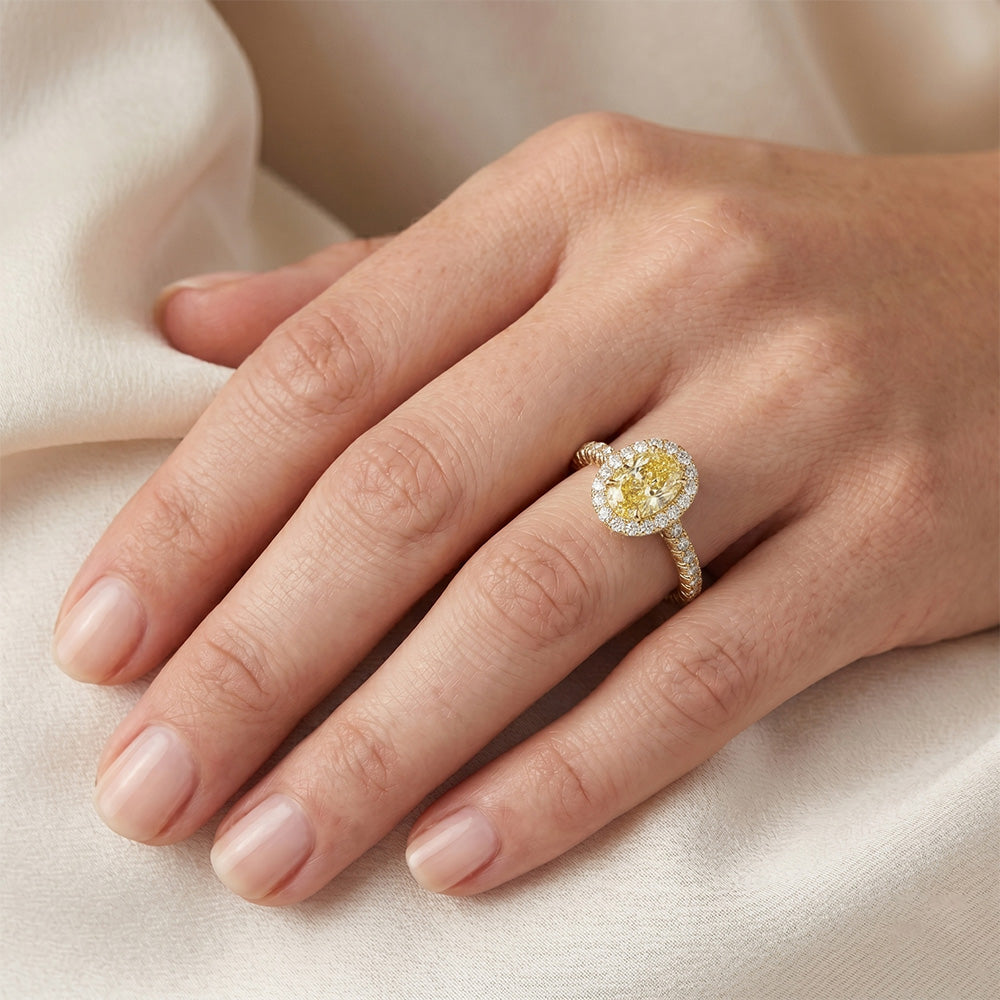 Diamante Giallo Canarino Anello fatto a mano 2 carati