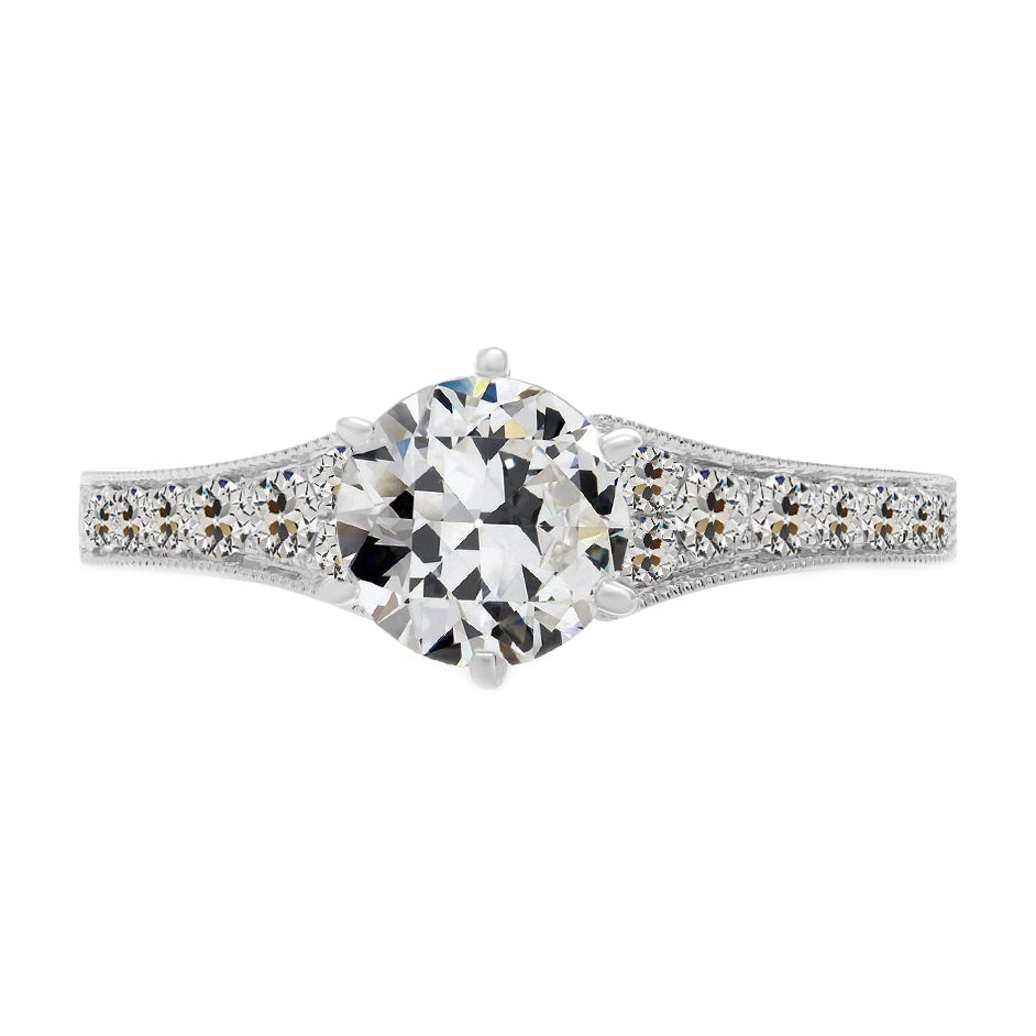 Diamante Cuscino Antico Anello Solitario con Accenti in Oro Bianco 14K – vista principale