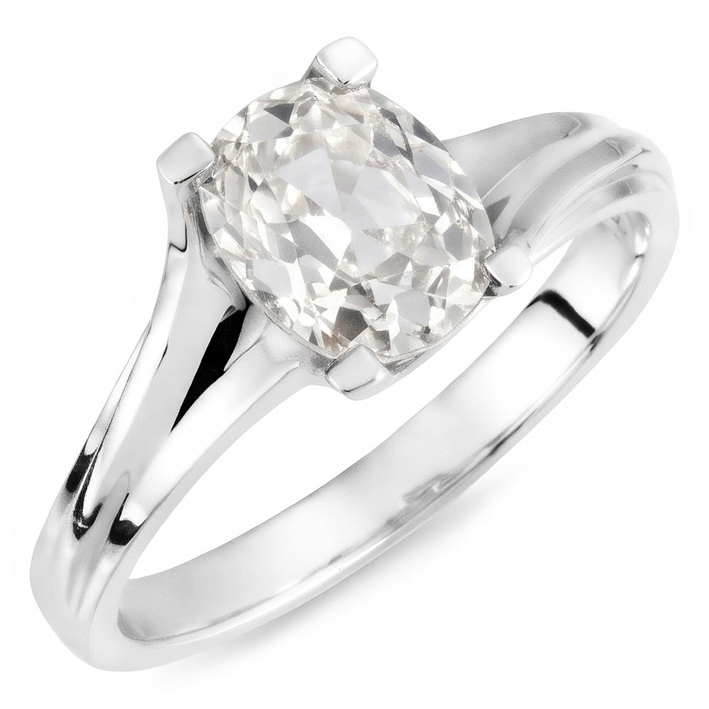 Elegante Anello Solitario – Brillante 5 carati – HarryChadEnt