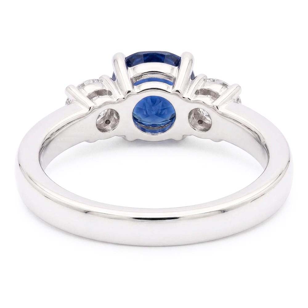 Fede nuziale con diamante scintillante. zaffiro blu di Ceylon rotondo 2.50 carati
