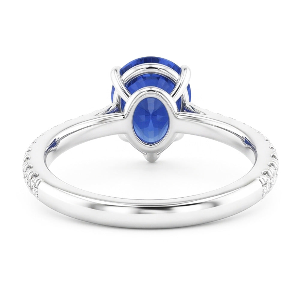Fede nuziale con pietre preziose. zaffiro blu e pavé di diamanti. 3 carati