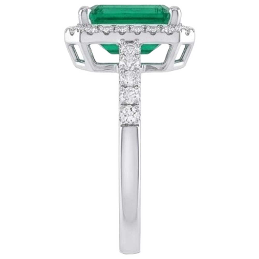 Fede nuziale in oro bianco con smeraldo verde e diamanti da 4.40 carati