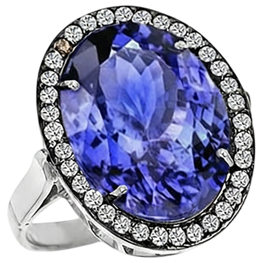 vero round tanzanite 9.01carati fede eternity angolo laterale