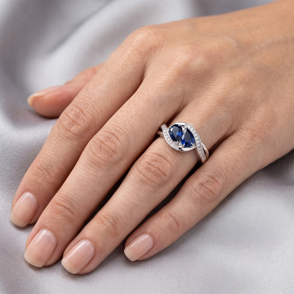 Gioielleria con pietre preziose Anello zaffiro blu pera stile intrecciato 1.50 carati