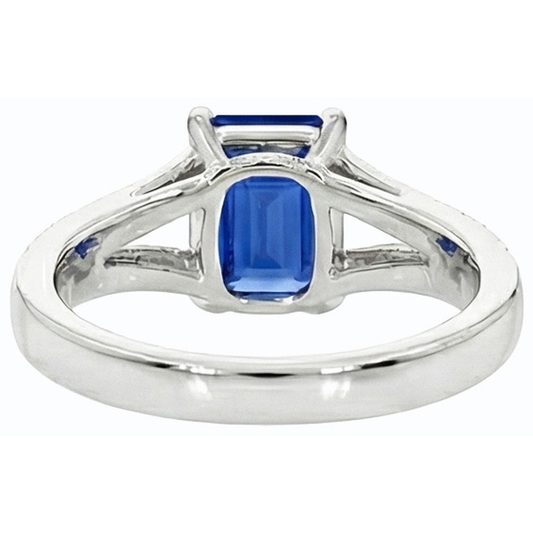 Gioielli con diamanti Anello con zaffiro blu taglio smeraldo con gambo diviso 3 carati