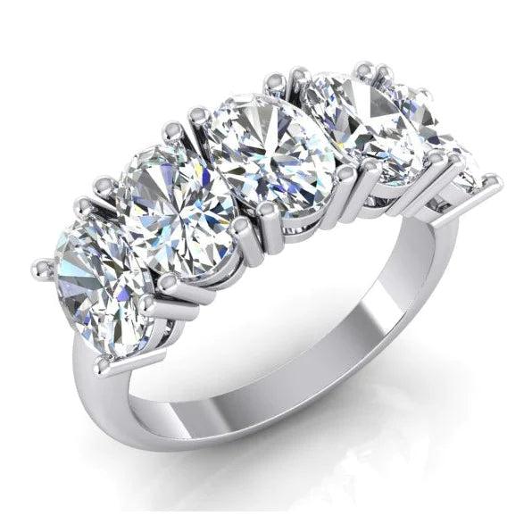 Gioiello In Oro Con Fascia A Mezza Eternità Con 5 Pietre Di Naturale Diamante Taglio Ovale Da 3,75 Ct