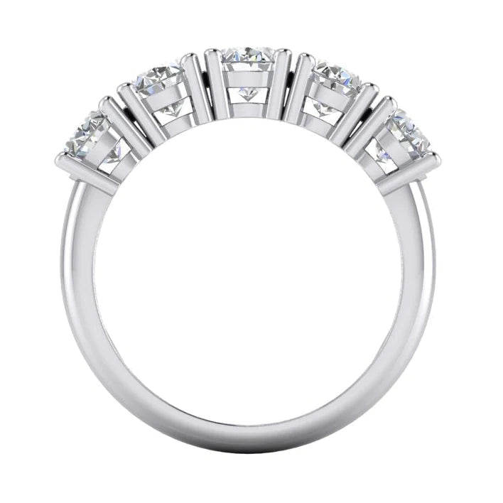 Gioiello In Oro Con Fascia A Mezza Eternità Con 5 Pietre Di Naturale Diamante Taglio Ovale Da 3,75 Ct