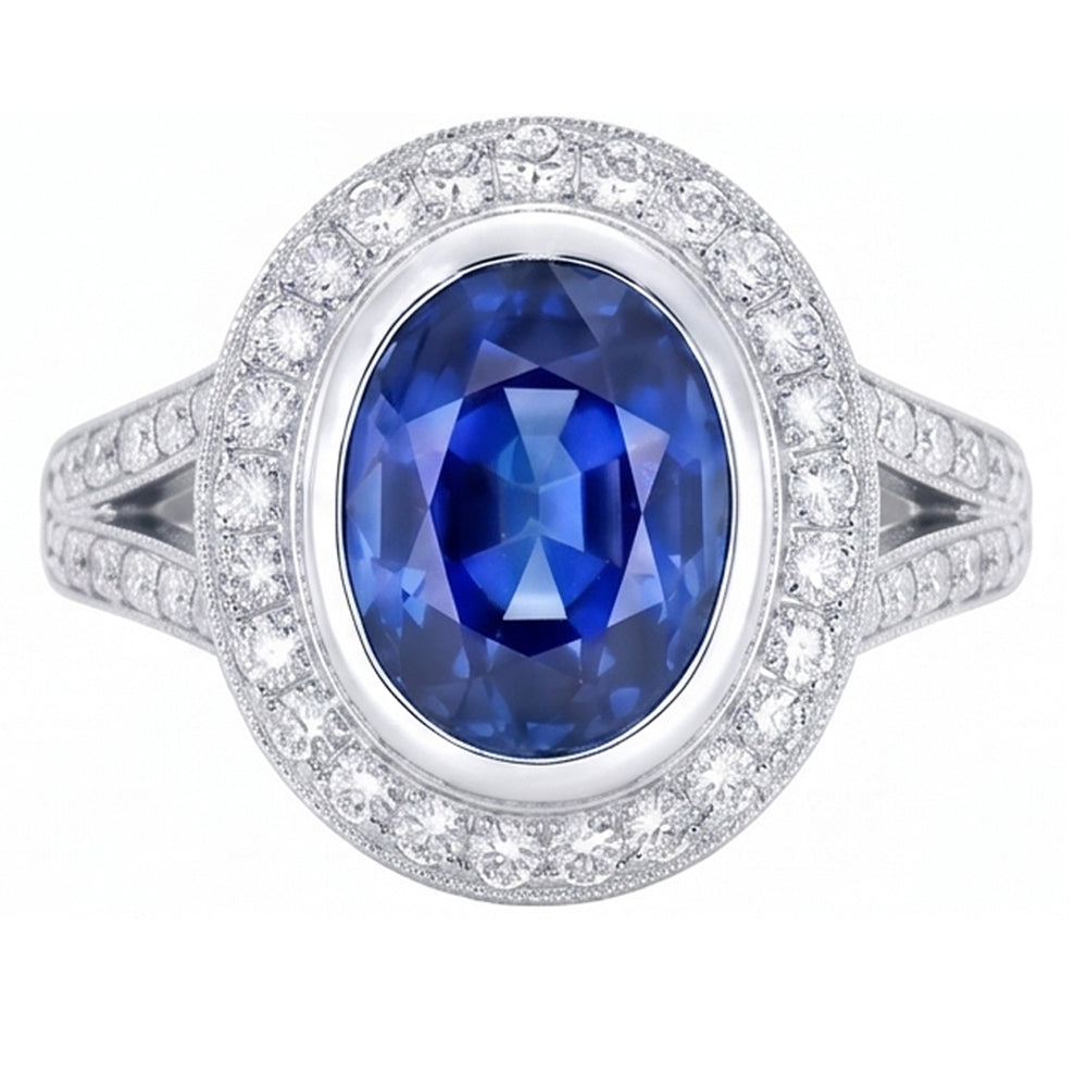 Grande zaffiro di Ceylon con diamanti da 4,75 ct Anello in oro bianco 14K