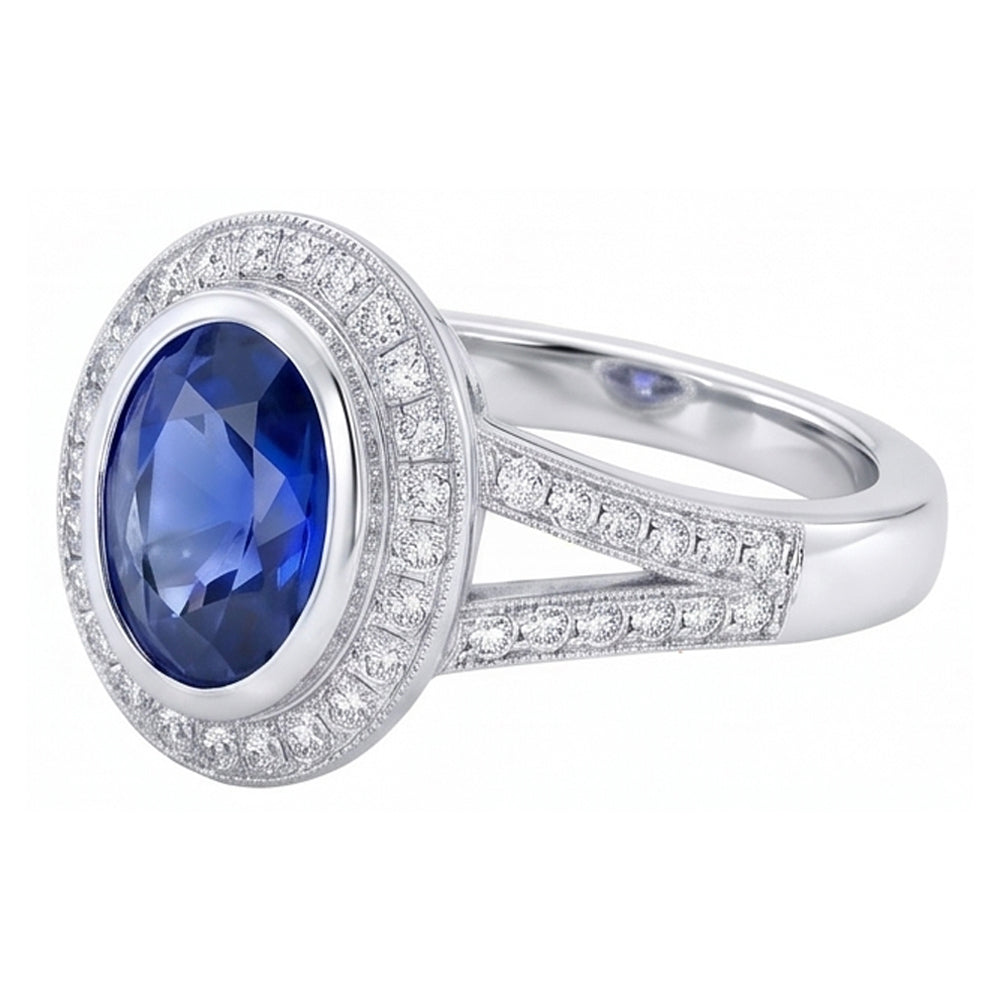 Grande zaffiro di Ceylon con diamanti da 4,75 ct Anello in oro bianco 14K