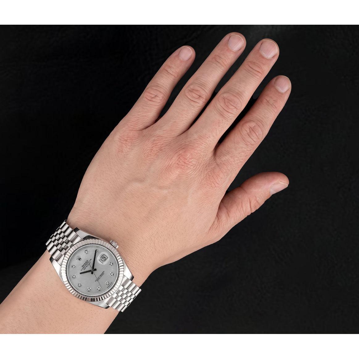 Orologio Rolex Datejust 41mm in Acciaio Inossidabile con Quadrante con Diamanti in Madreperla e Bracciale Jubilee