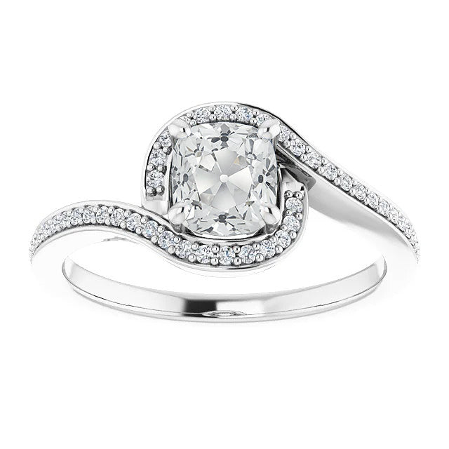 Brillante Cuscino Anello con Pavé Halo in Oro Bianco 14K – vista principale