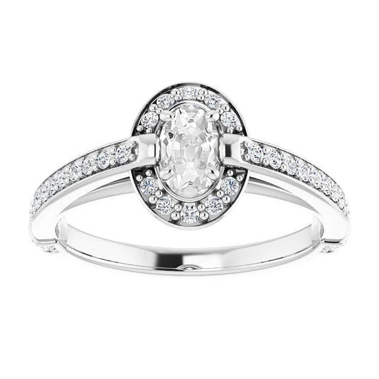 Brillante Cuscino Antico Anello con Pavé Halo in Oro Bianco 14K – vista principale