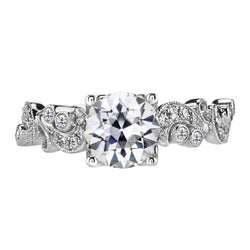 Brillante Anello Solitario con Accenti di lusso – 3,50 carati