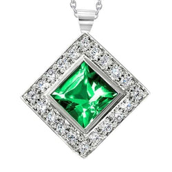 Lunetta Collana Pendente Verde Smeraldo Con Diamanti 7.75 Ct.