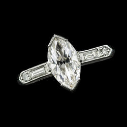 Marquise Old Mine Cut Vero Diamond Ring V Prong Set 4.75 Carati Oro 14K