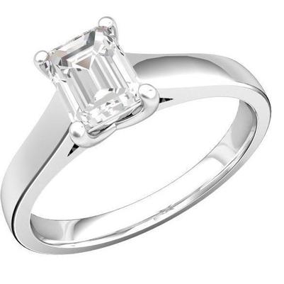 Naturale Anello Solitario Con Taglio Smeraldo. 2.25 Ct. Oro Bianco 14K